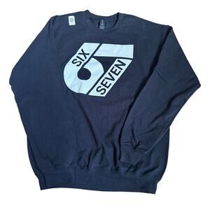 67 Meme Six Seven Gildan Sweatshirt Medium Black 80% cotton 20% poly NWT unisex